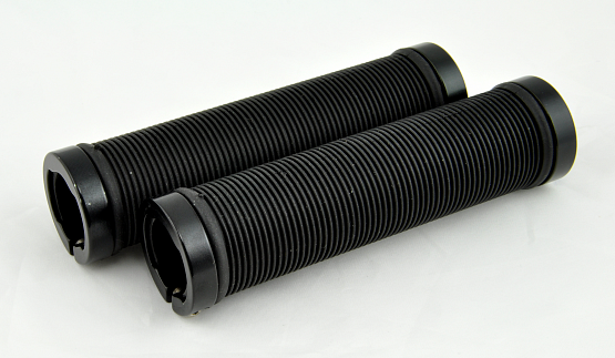 Madlá LONGUS Loring čierne so zámkami