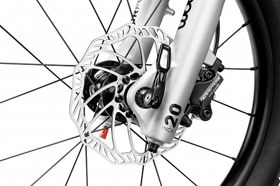 Woom 4 OFF AIR 20", black