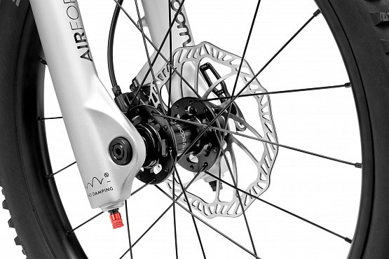 Woom 4 OFF AIR 20", black