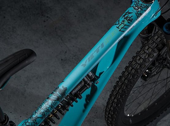 Ochranná fólia DYEDbro Ride Or Die, black