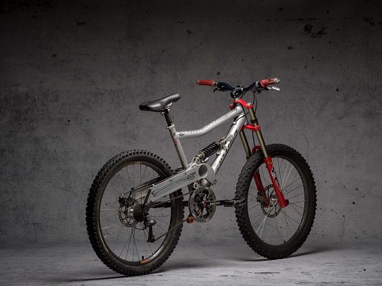 Ochranná fólia DYEDbro Bones Black, matná