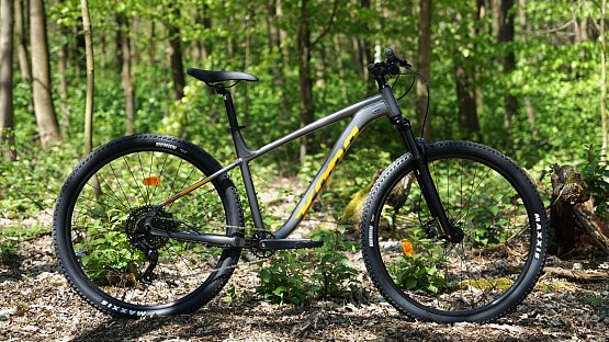 KONA Lava Dome 29" 2023, gloss black