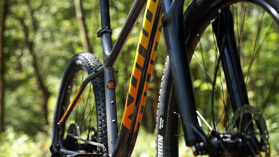 KONA Lava Dome 29" 2023, gloss black