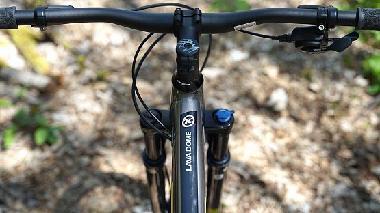 KONA Lava Dome 29" 2023, gloss black