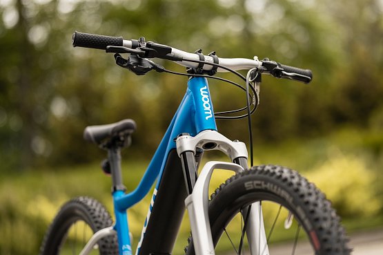 Woom UP 5 24", electric blue