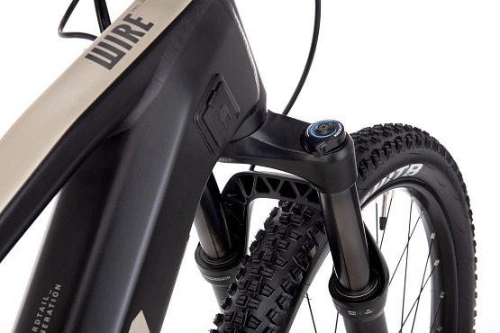 CTM Wire Pro 29" 2024, (820Wh), matná antracitová/zlatošedá  CTM Wire Pro 29" 2024, (820Wh), matná antracitová/zlatošedá