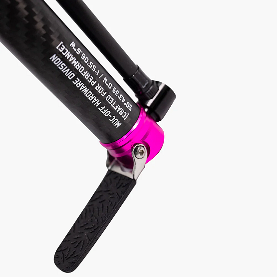 MUC-OFF AirMach Carbon Pump MUC-OFF AirMach Carbon Pump
