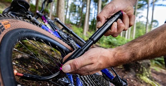 MUC-OFF AirMach Mini Pump MUC-OFF AirMach Mini Pump