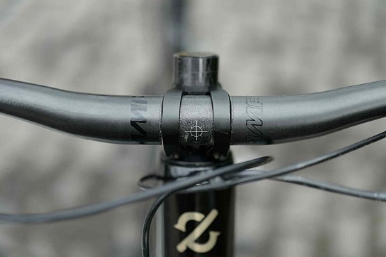 AMFLOW Pl Carbon Pro 2025 (800Wh), cosmic black, L, TEST Bike 1451 km AMFLOW Pl Carbon Pro 2025 (800Wh), cosmic black, L, TEST Bike 1451 km