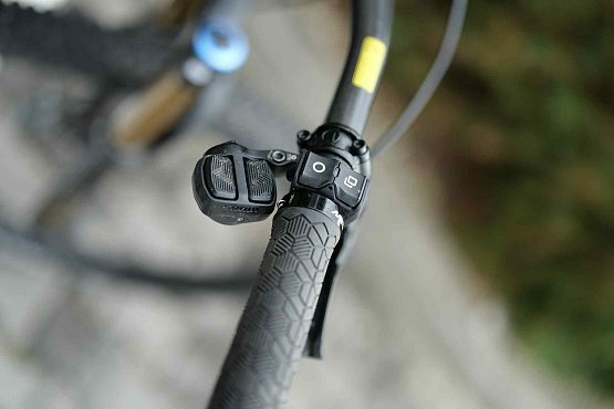 AMFLOW Pl Carbon Pro 2025 (800Wh), cosmic black, L, TEST Bike 1451 km AMFLOW Pl Carbon Pro 2025 (800Wh), cosmic black, L, TEST Bike 1451 km