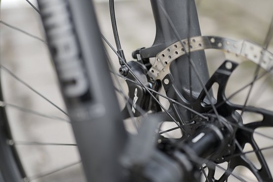 CTM Zynk Pro 2025, (820 Wh), čierna/matná čierna, L (18"), TESTOVACÍ bike, 100 km