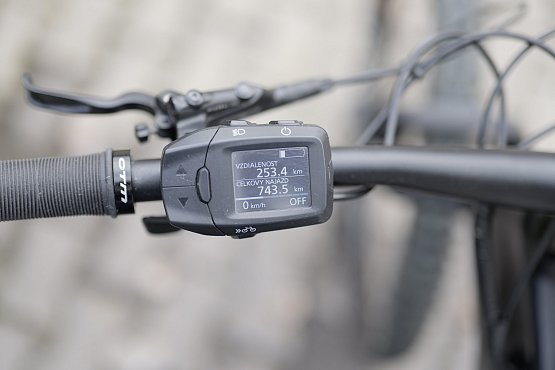 CTM Zynk Pro 2025, (820 Wh), čierna/matná čierna, L (18"), TESTOVACÍ bike, 100 km