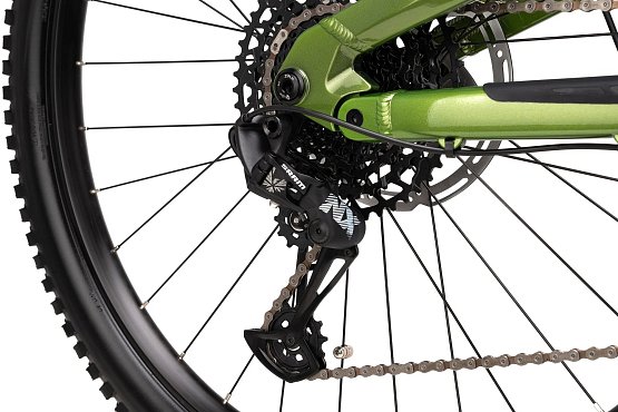 CTM Zynk Xpert 2025, (820 Wh), čierna/zelená perleť, L (18") - TESTOVACÍ bike, 100% stav, 97 km