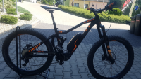 KELLYS Theos EN 70 27,5+" 2018, čierna/oranžová, 18" (46 cm) - Test bike- SUPER CENA !!!